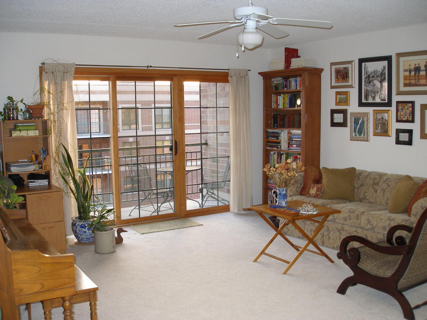 750 Pearson Street #812, Des Plaines, IL 60016