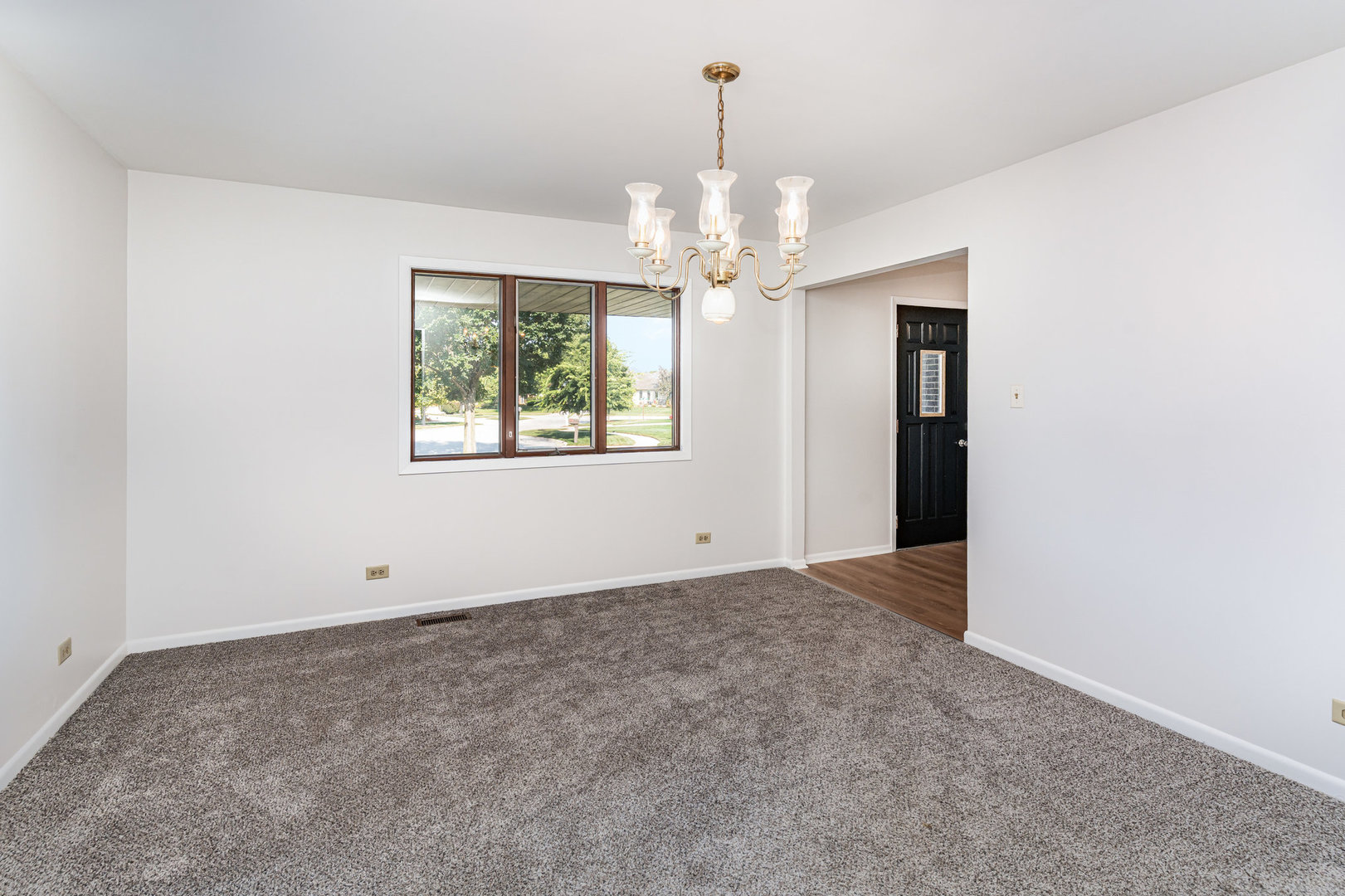 6345 Parkwood Court, Oak Forest, IL 60452