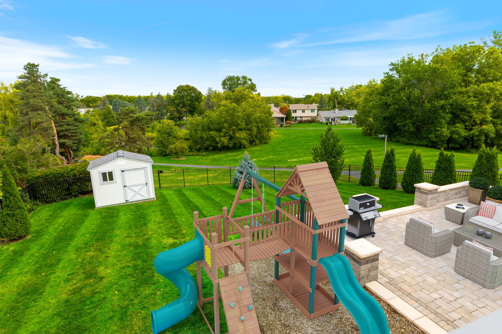 2182 Carriage Hill Road, Lisle, IL 60532
