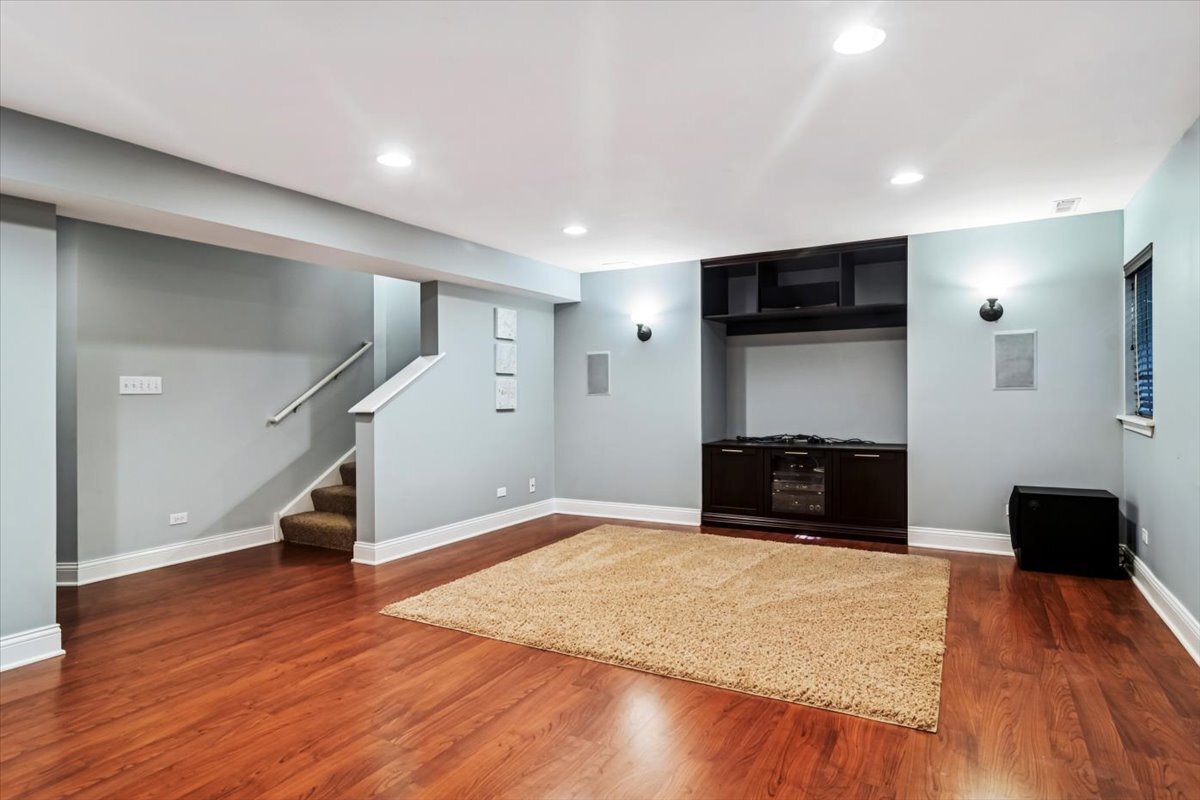 339 Lasalle Street, Vernon Hills, IL 60061