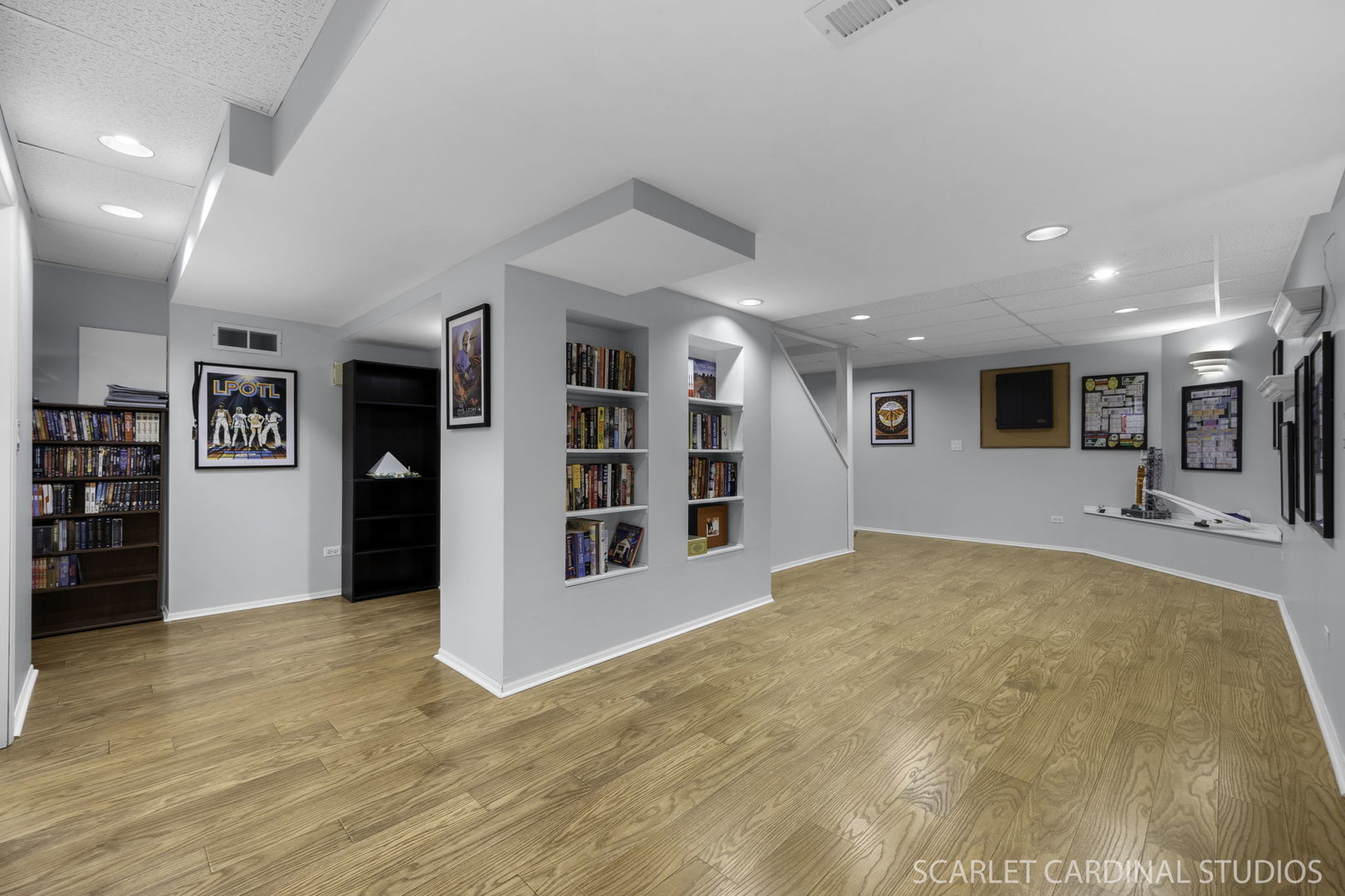 44 Marywood Trail, Wheaton, IL 60189
