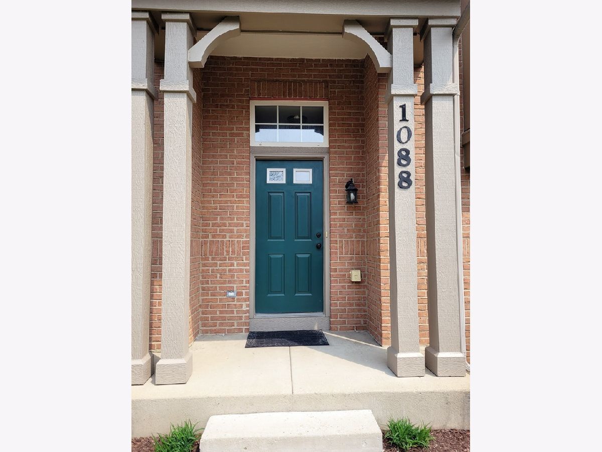 1088 N Claremont Drive #0, Palatine, IL 60074