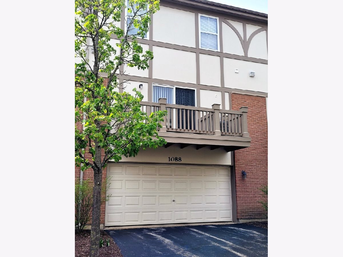 1088 N Claremont Drive #0, Palatine, IL 60074