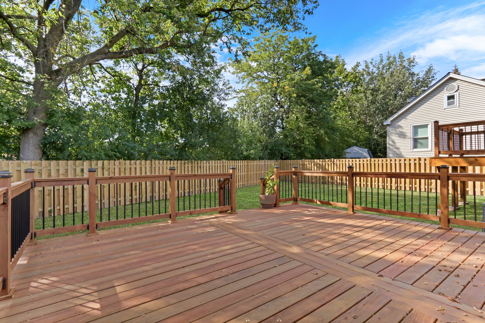 816 Juneway Avenue, Deerfield, IL 60015
