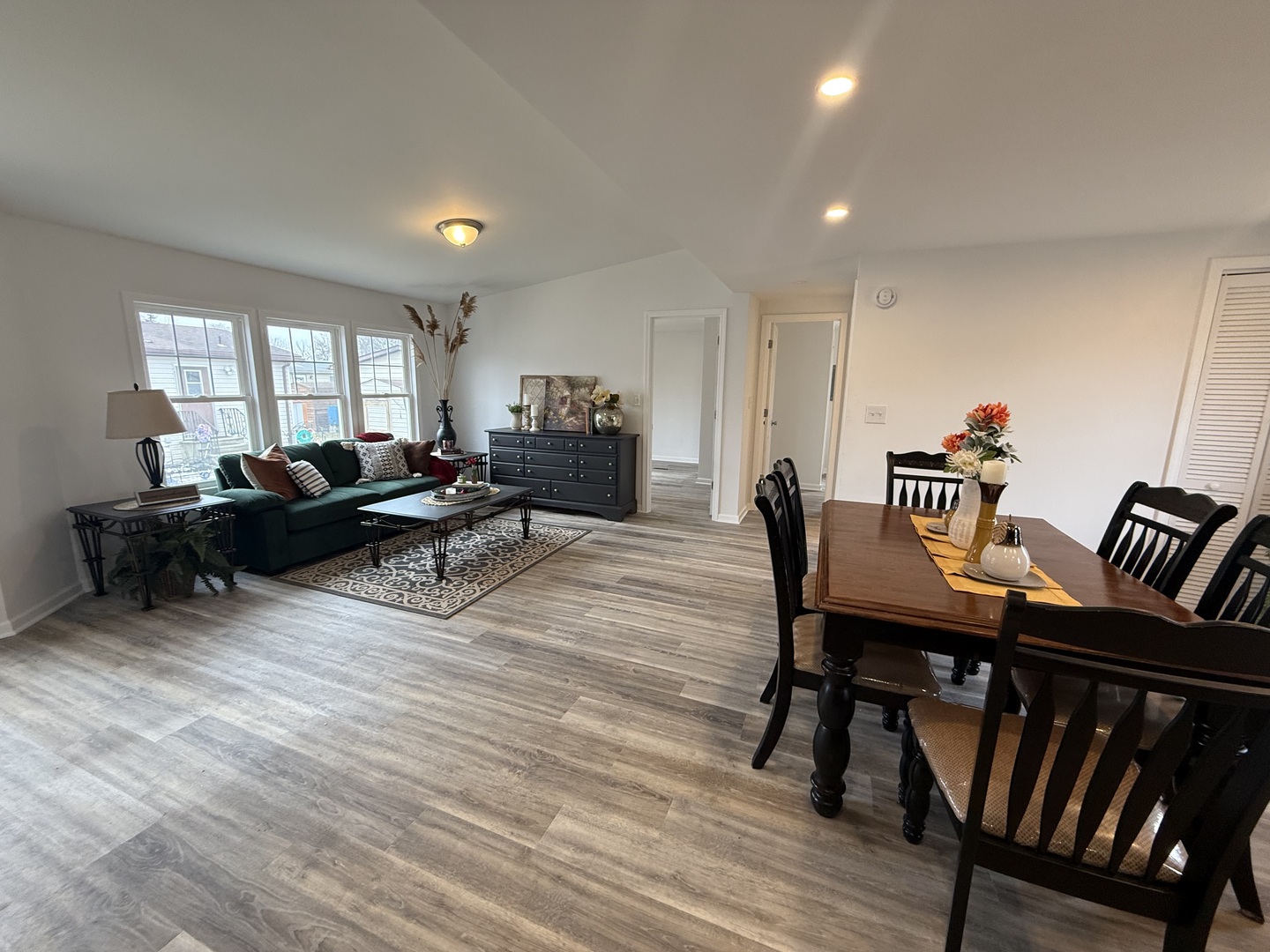 300 Briarbranch Terrace, Matteson, IL 60443