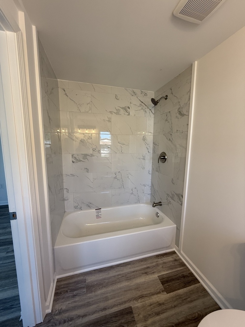 300 Briarbranch Terrace, Matteson, IL 60443