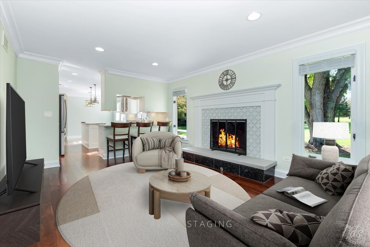 71 Flint Drive, Barrington, IL 60010