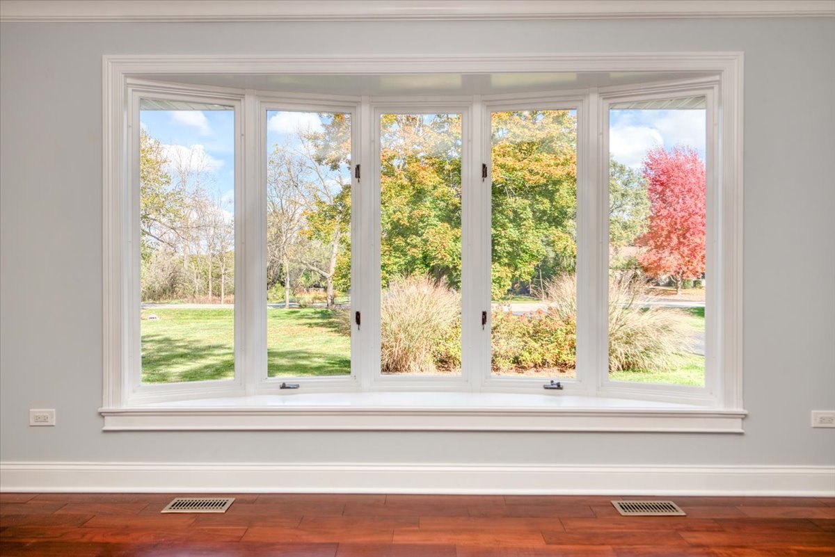 71 Flint Drive, Barrington, IL 60010