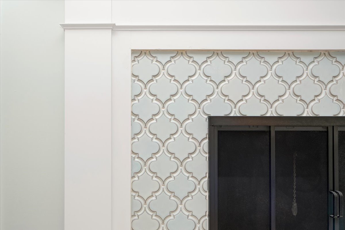 71 Flint Drive, Barrington, IL 60010