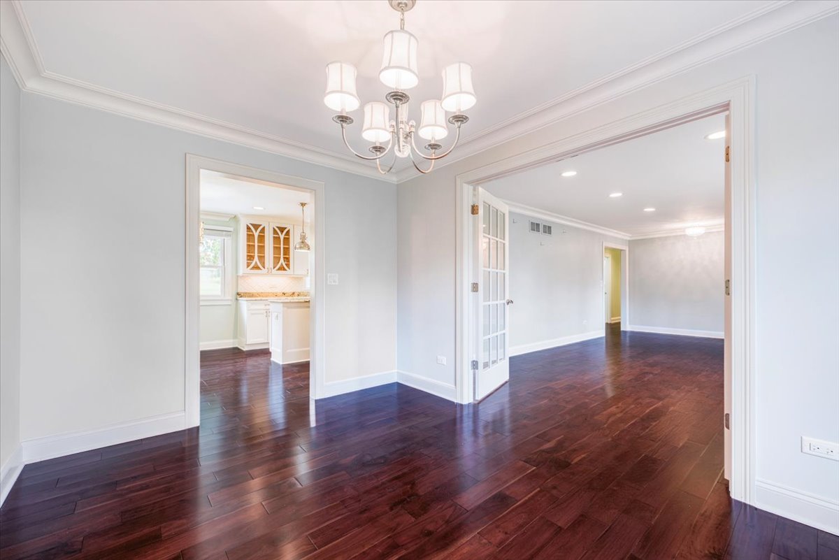 71 Flint Drive, Barrington, IL 60010