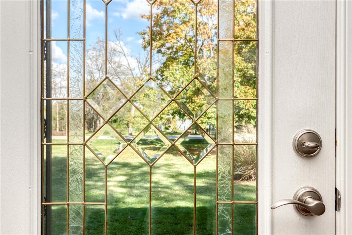 71 Flint Drive, Barrington, IL 60010