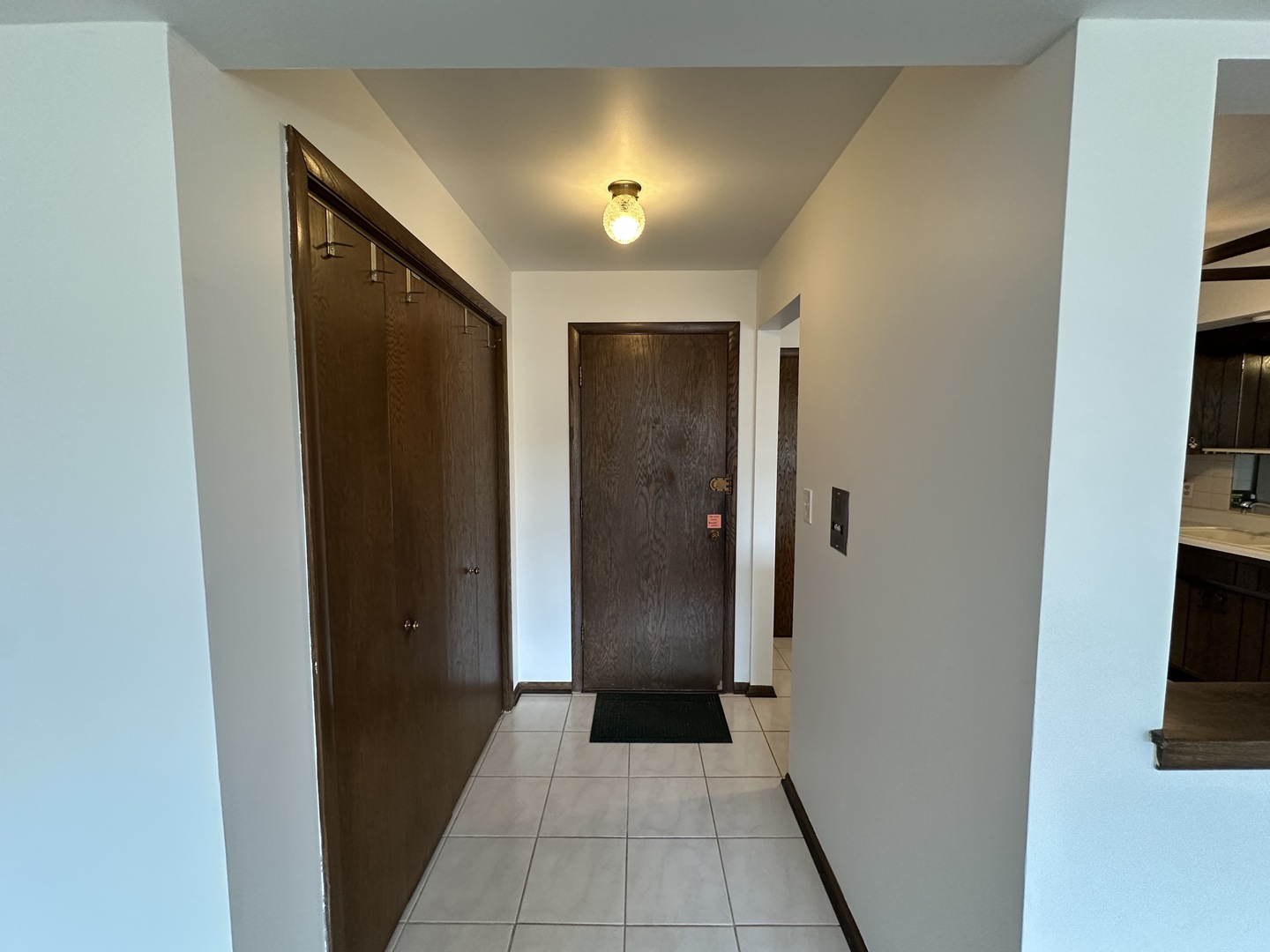 1815 Oakton Street #2A, Park Ridge, IL 60068