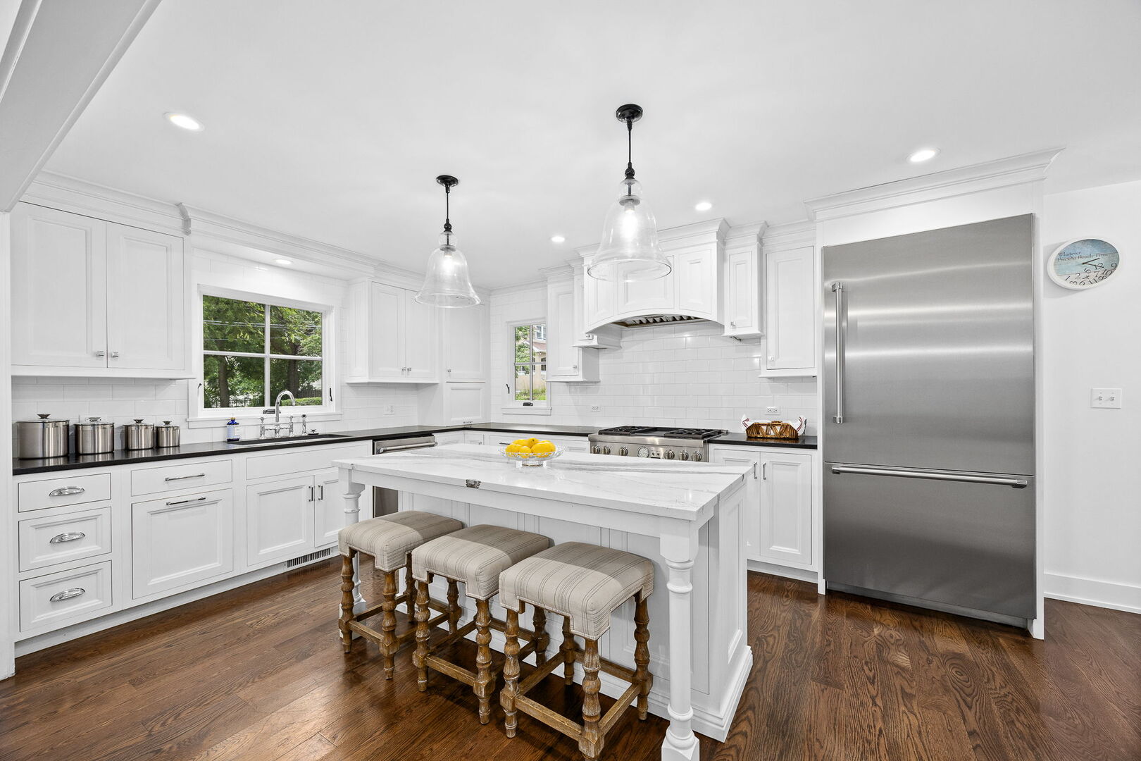 418 Hill Avenue, Glen Ellyn, IL 60137