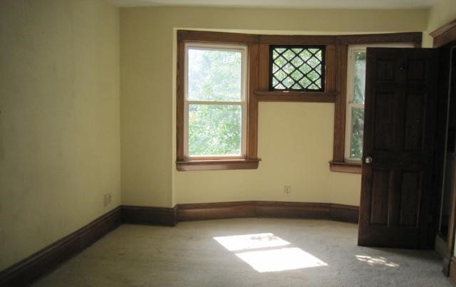 1142 E Broadway, Monmouth, IL 61462