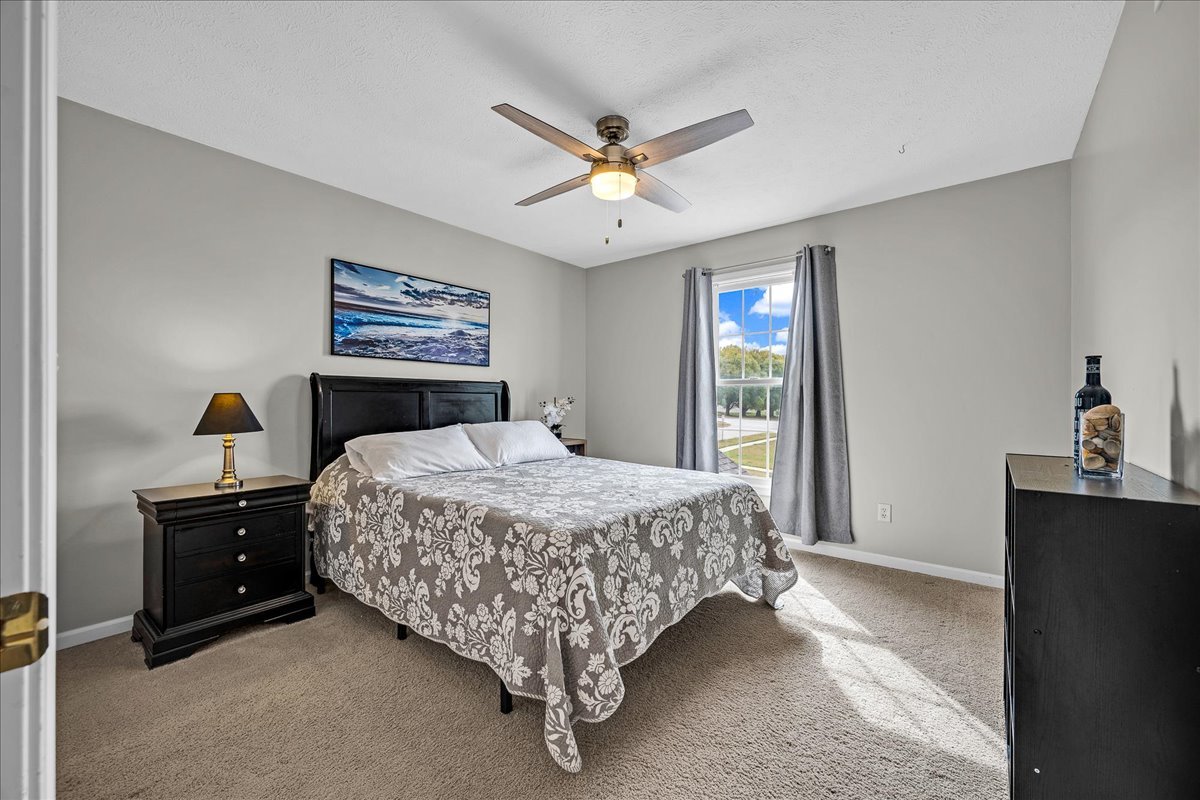 9 Willowbend Court, Bloomington, IL 61705