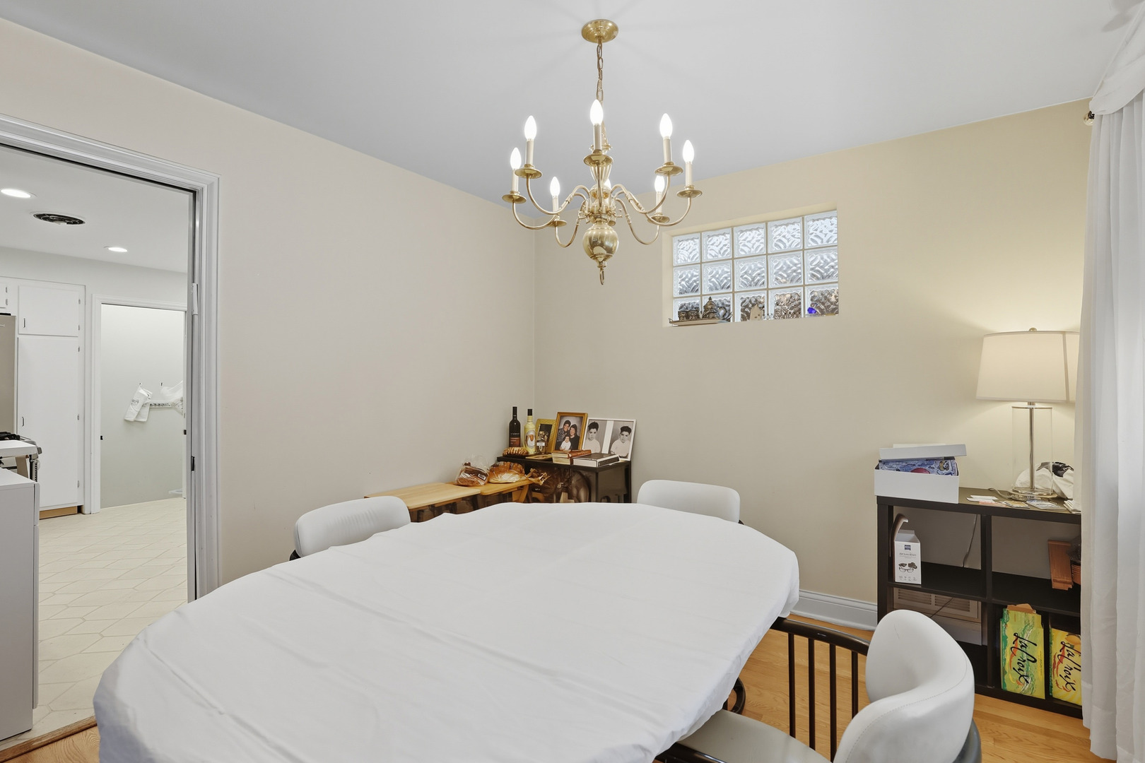 8728 Trumbull Avenue, Skokie, IL 60076