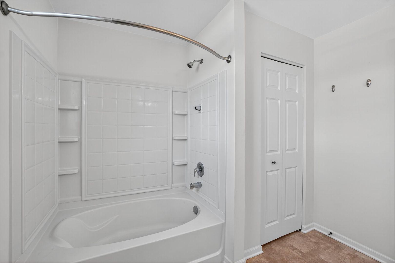 232 Julep Avenue, Oswego, IL 60543