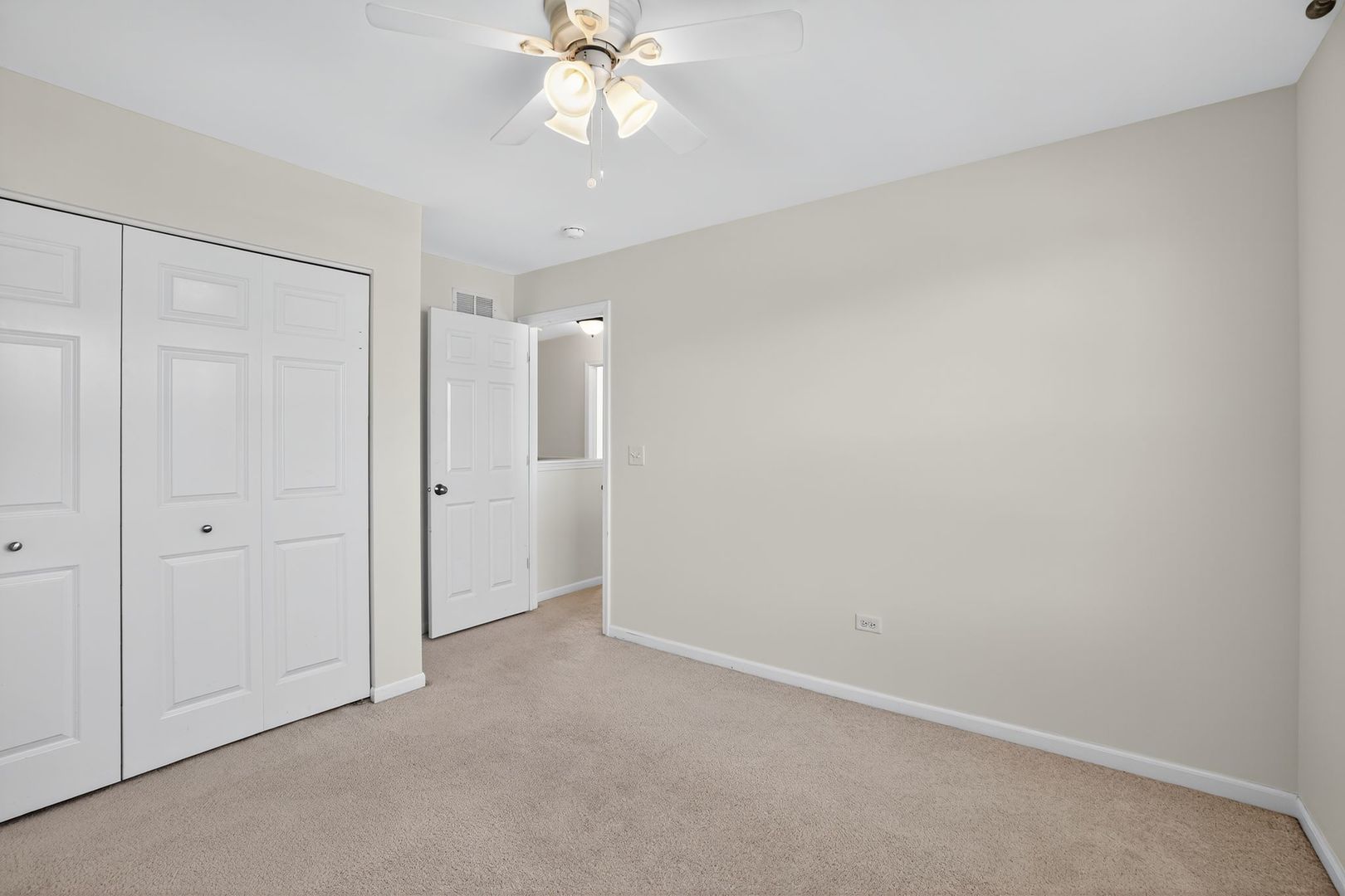 232 Julep Avenue, Oswego, IL 60543