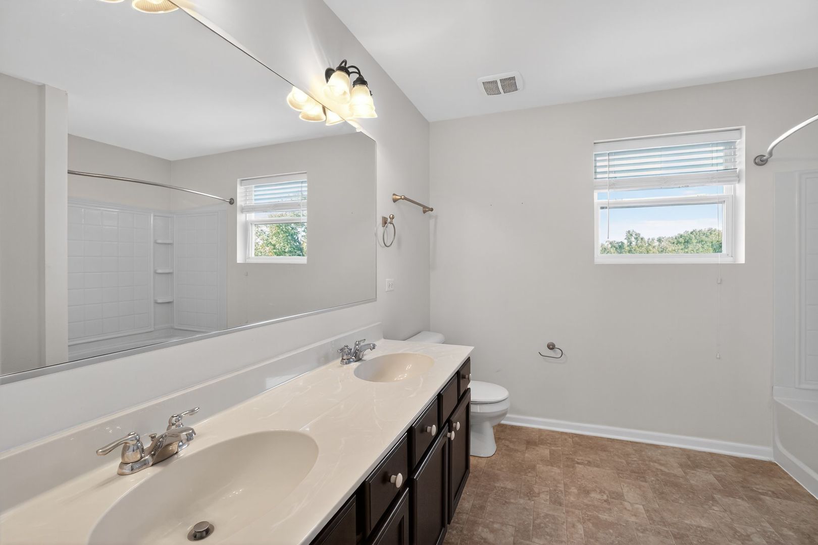 232 Julep Avenue, Oswego, IL 60543