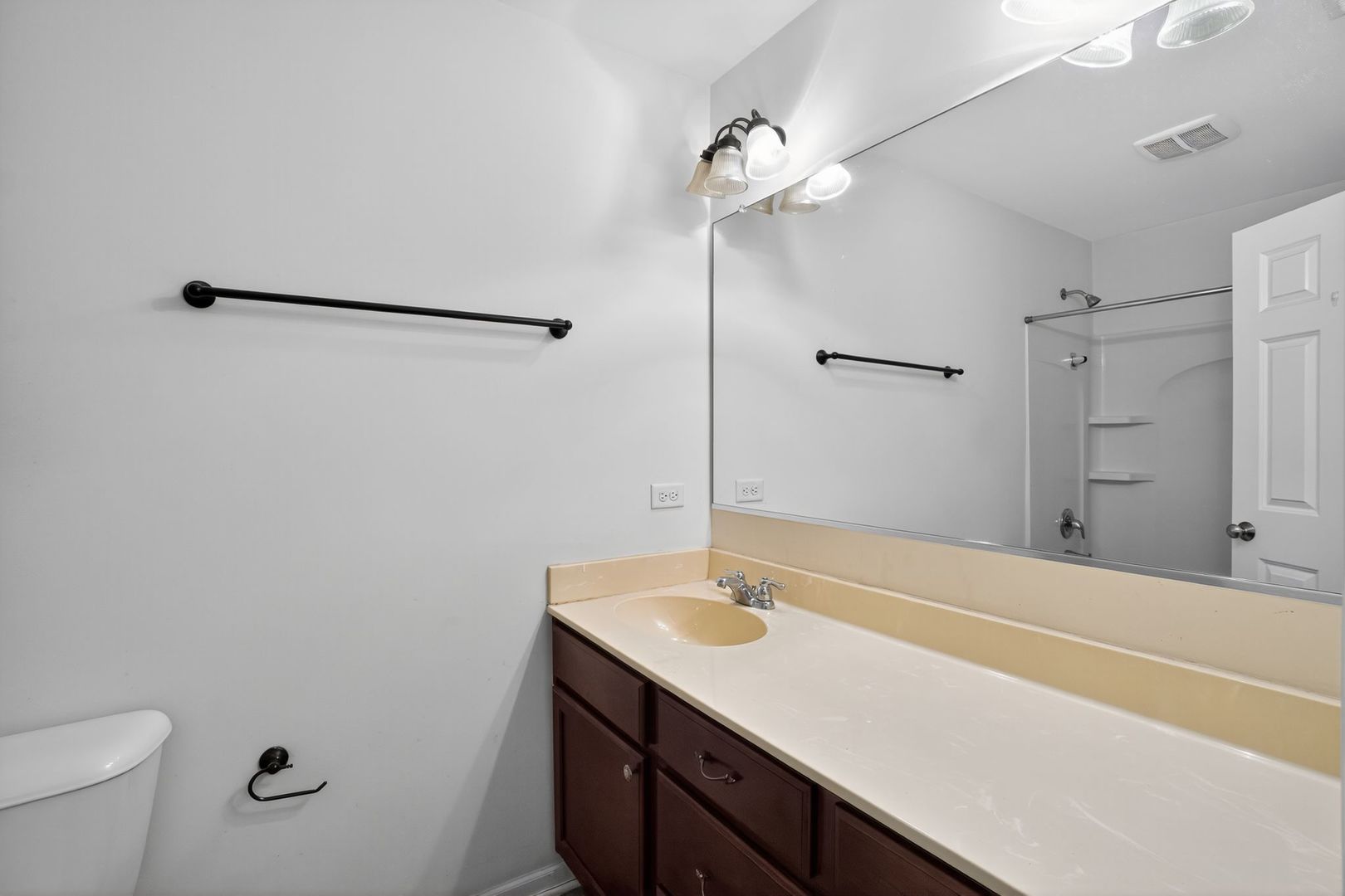 232 Julep Avenue, Oswego, IL 60543