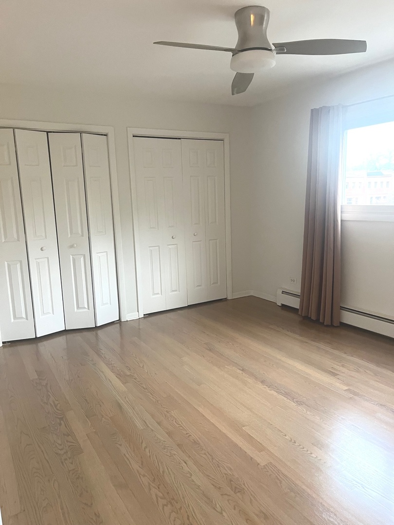 7952 Madison Street #3W, River Forest, IL 60305
