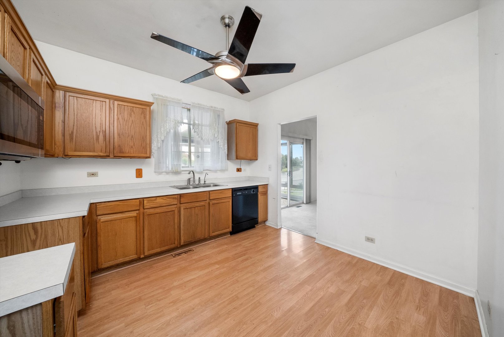 2002 Vermette Circle, Plainfield, IL 60586
