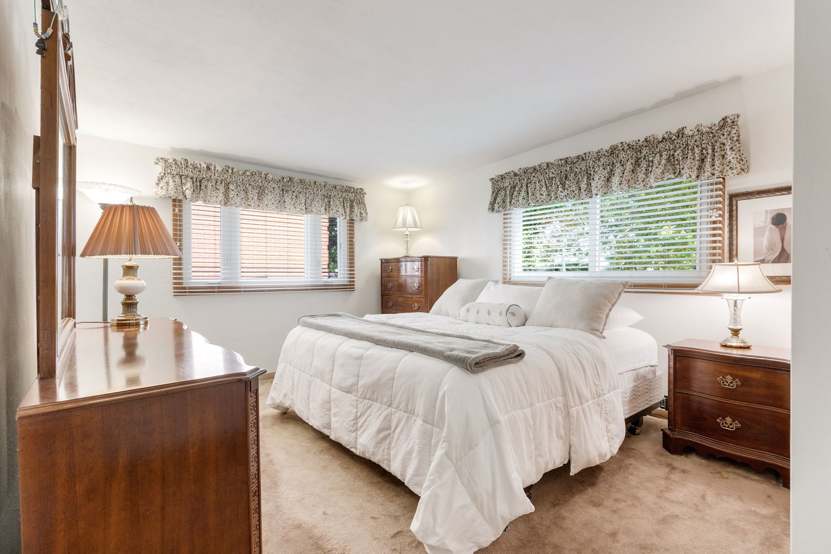11140 Windsor Drive, Westchester, IL 60154