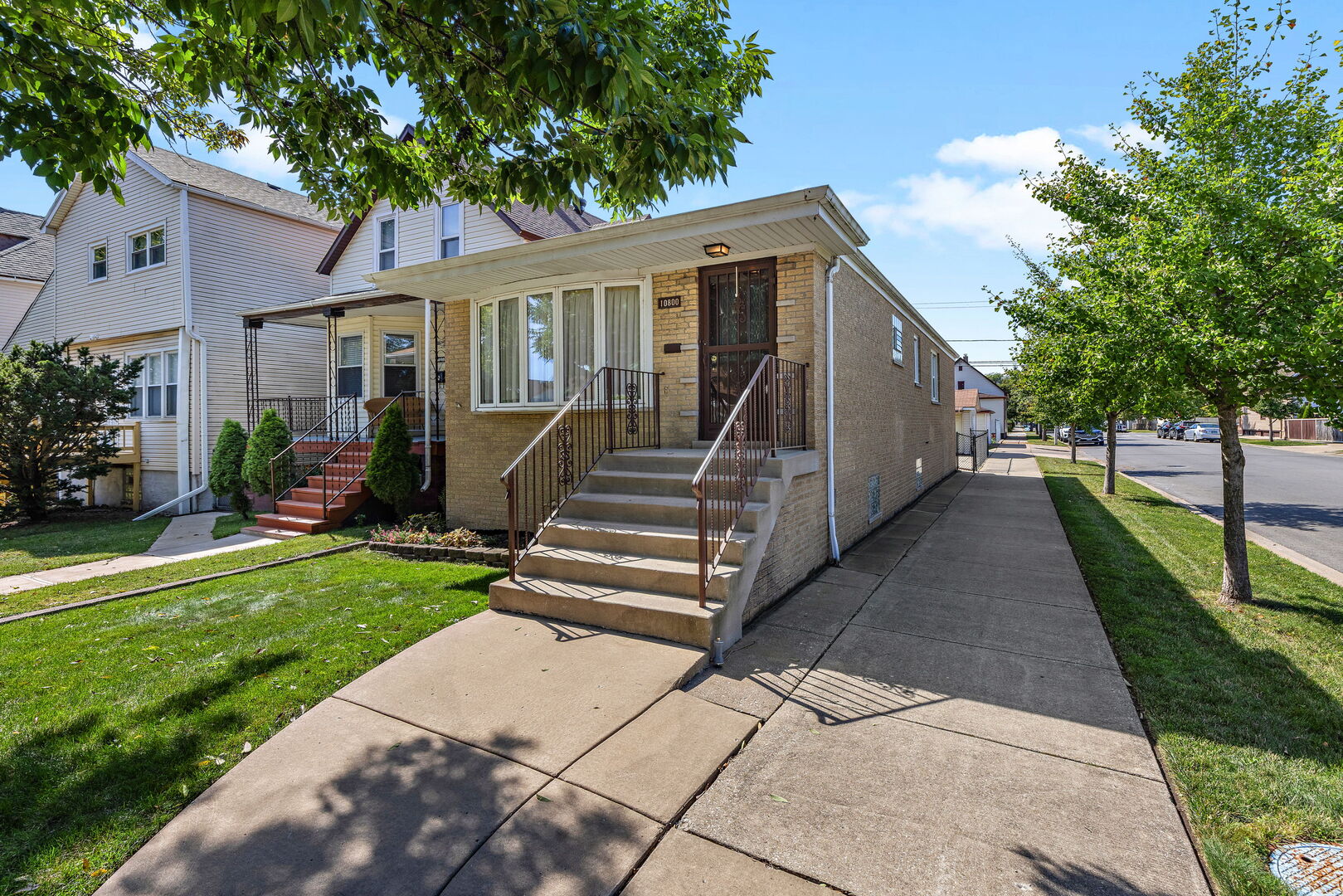 10800 S Avenue G, Chicago, IL 60617