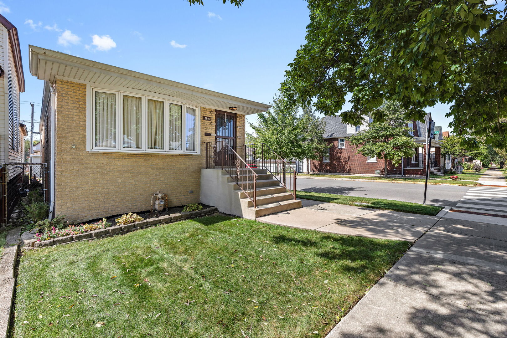 10800 S Avenue G, Chicago, IL 60617