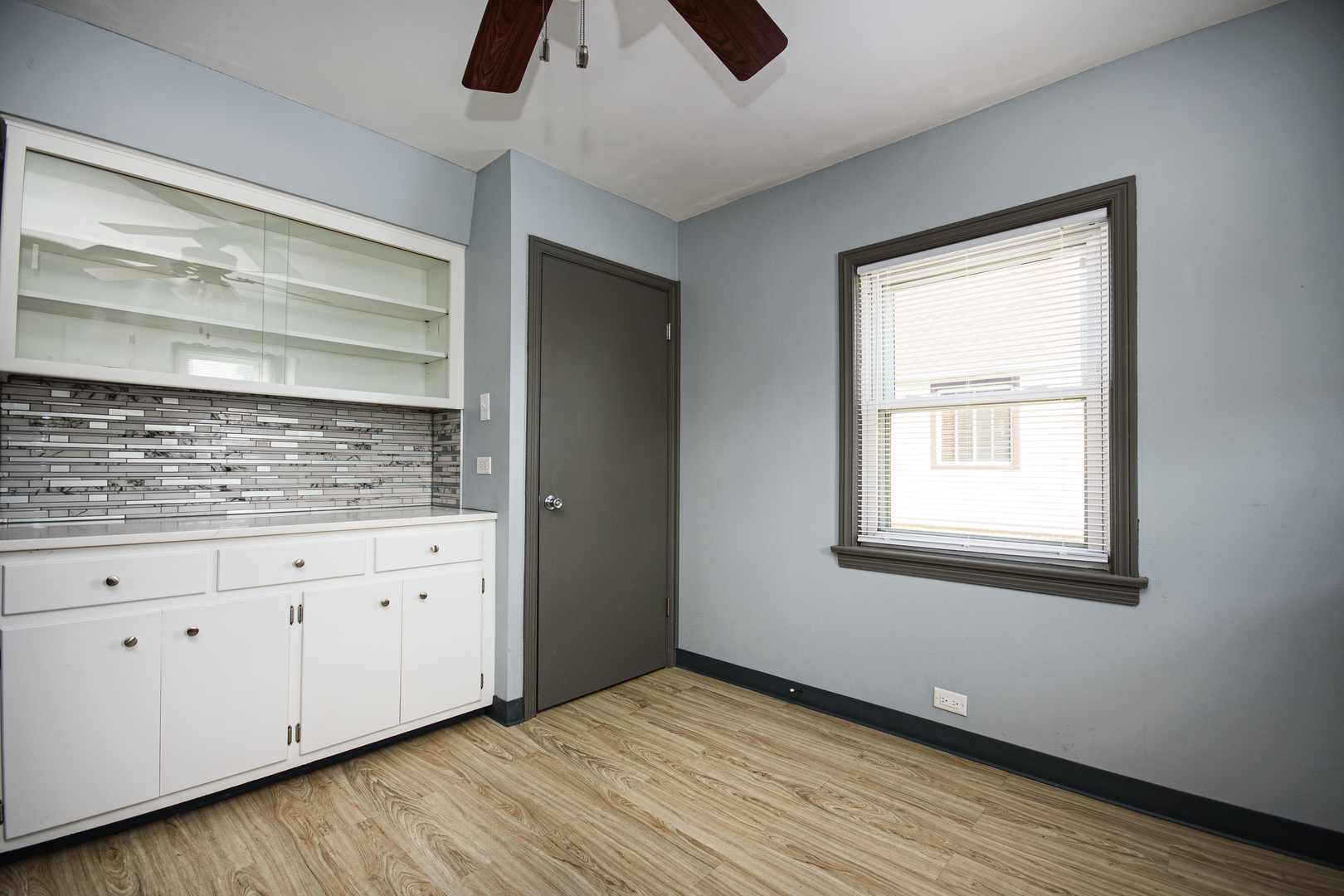 5533 S Menard Avenue, Chicago, IL 60638
