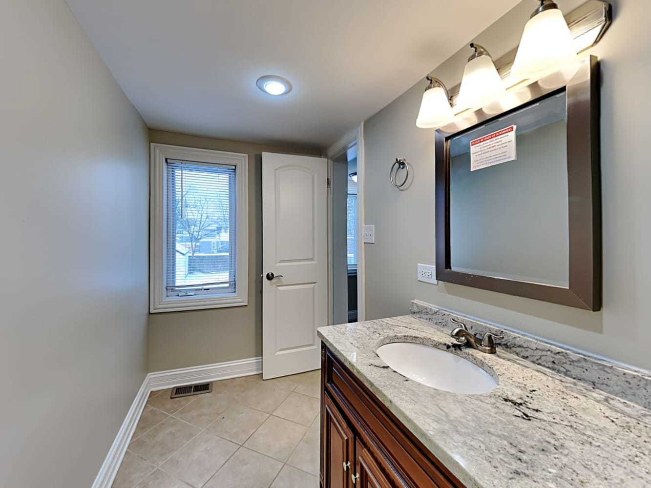 9121 Mayfield Avenue, Oak Lawn, IL 60453