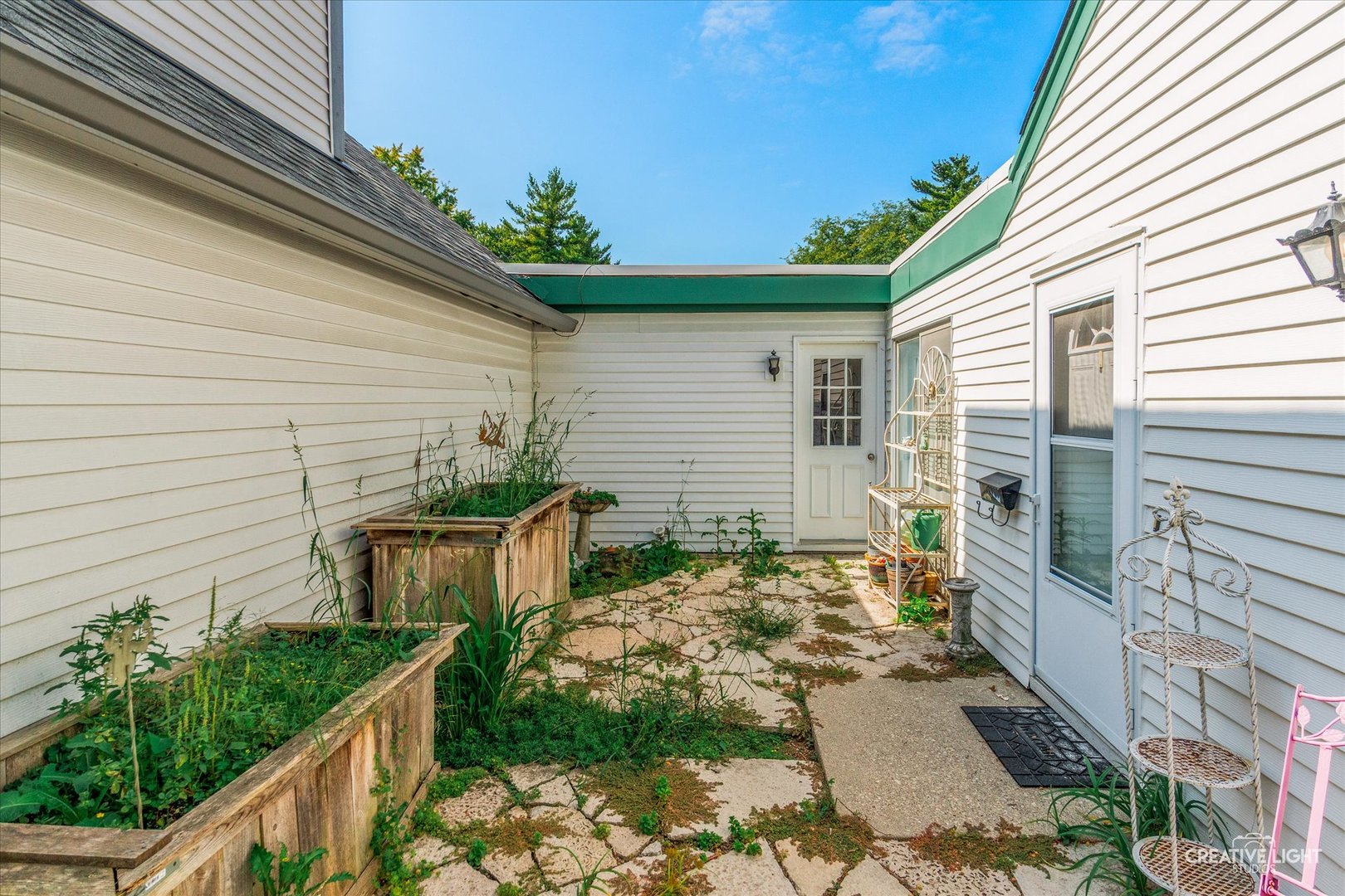 117 Boulder Hill Pass #117, Montgomery, IL 60538
