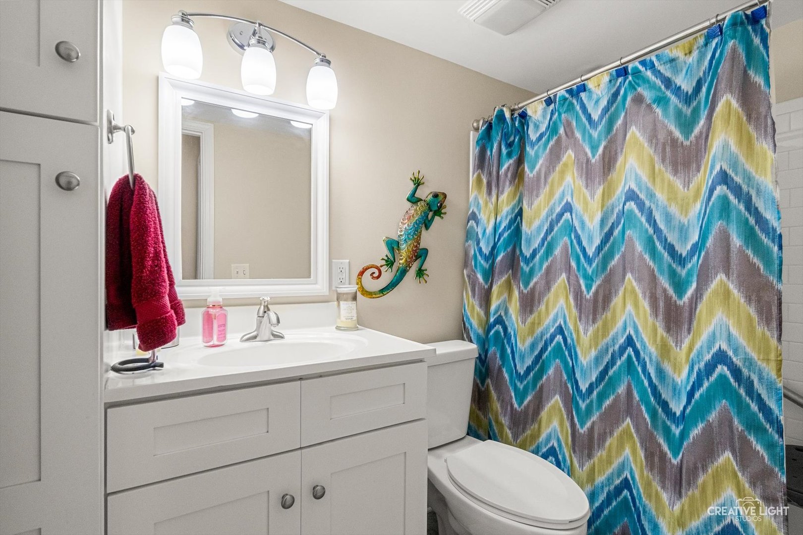 117 Boulder Hill Pass #117, Montgomery, IL 60538