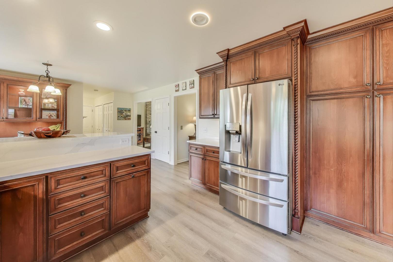 1710 Elm Street, Spring Grove, IL 60081