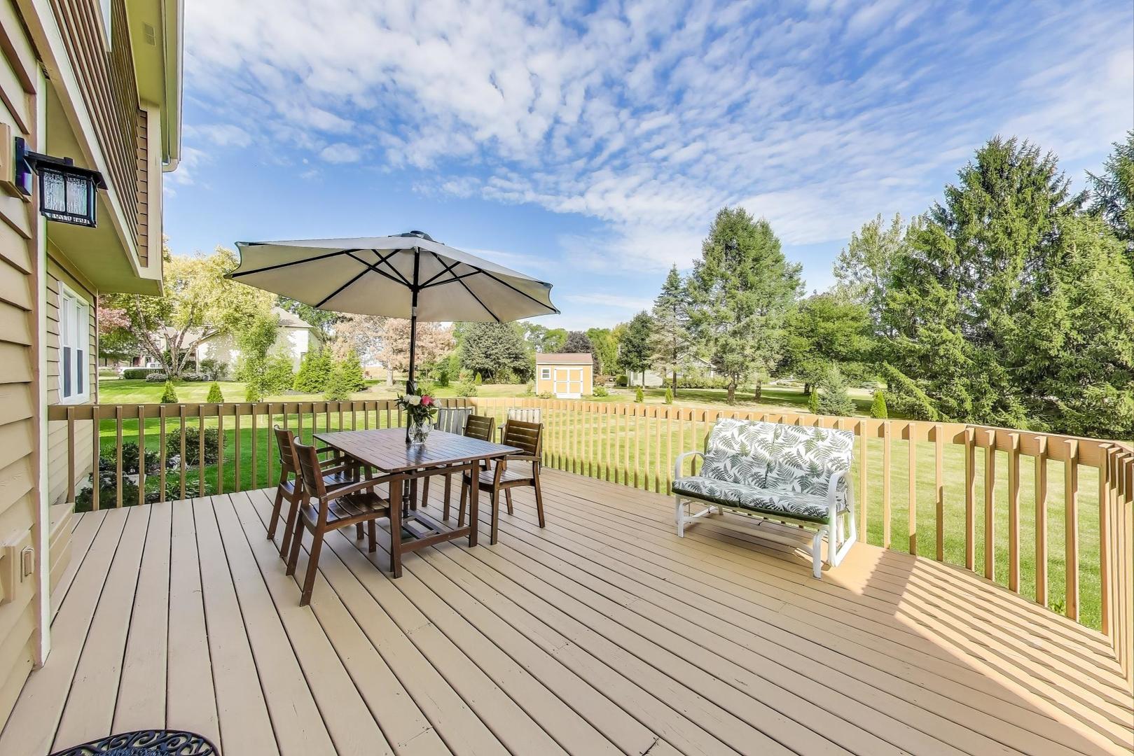 1710 Elm Street, Spring Grove, IL 60081