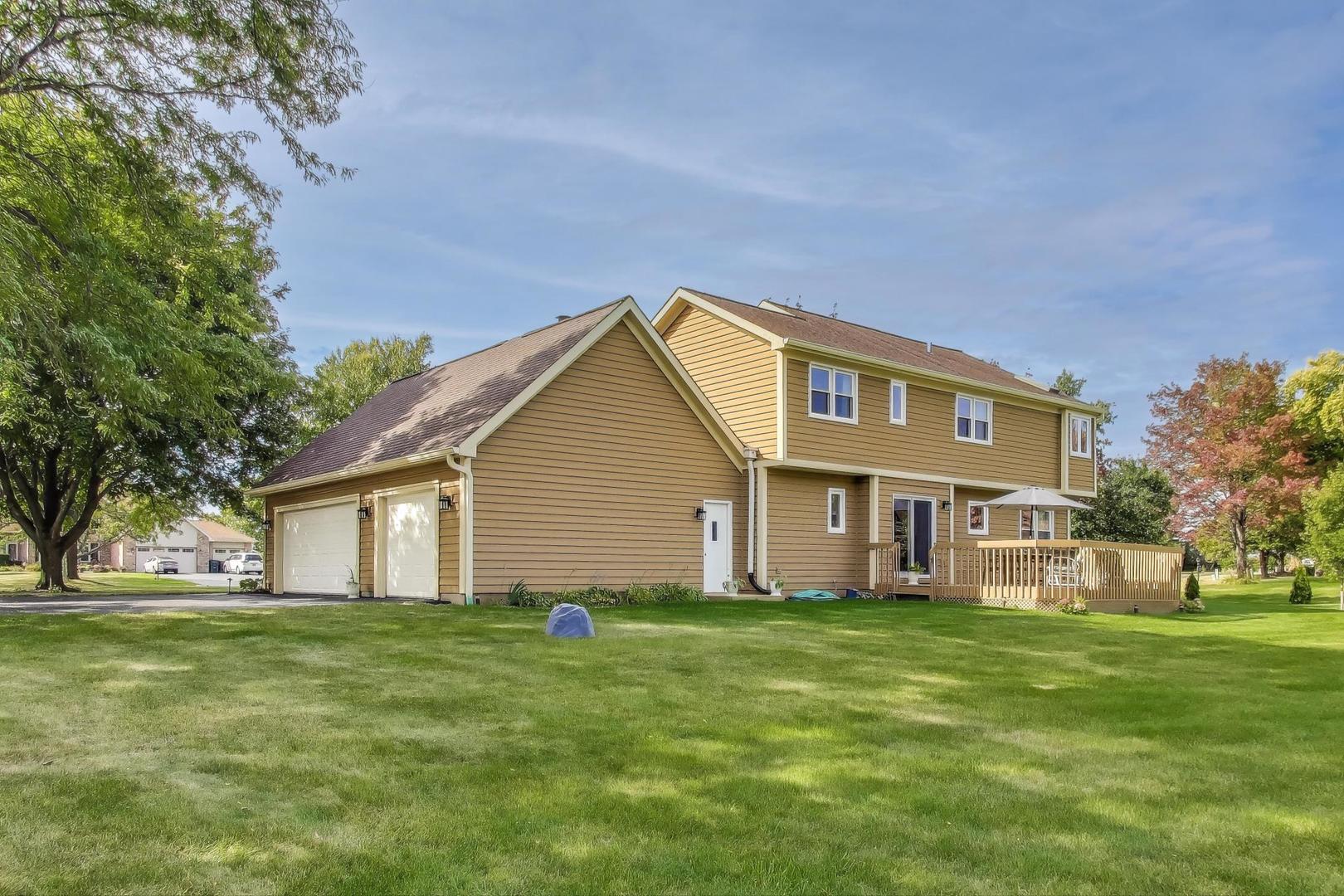 1710 Elm Street, Spring Grove, IL 60081