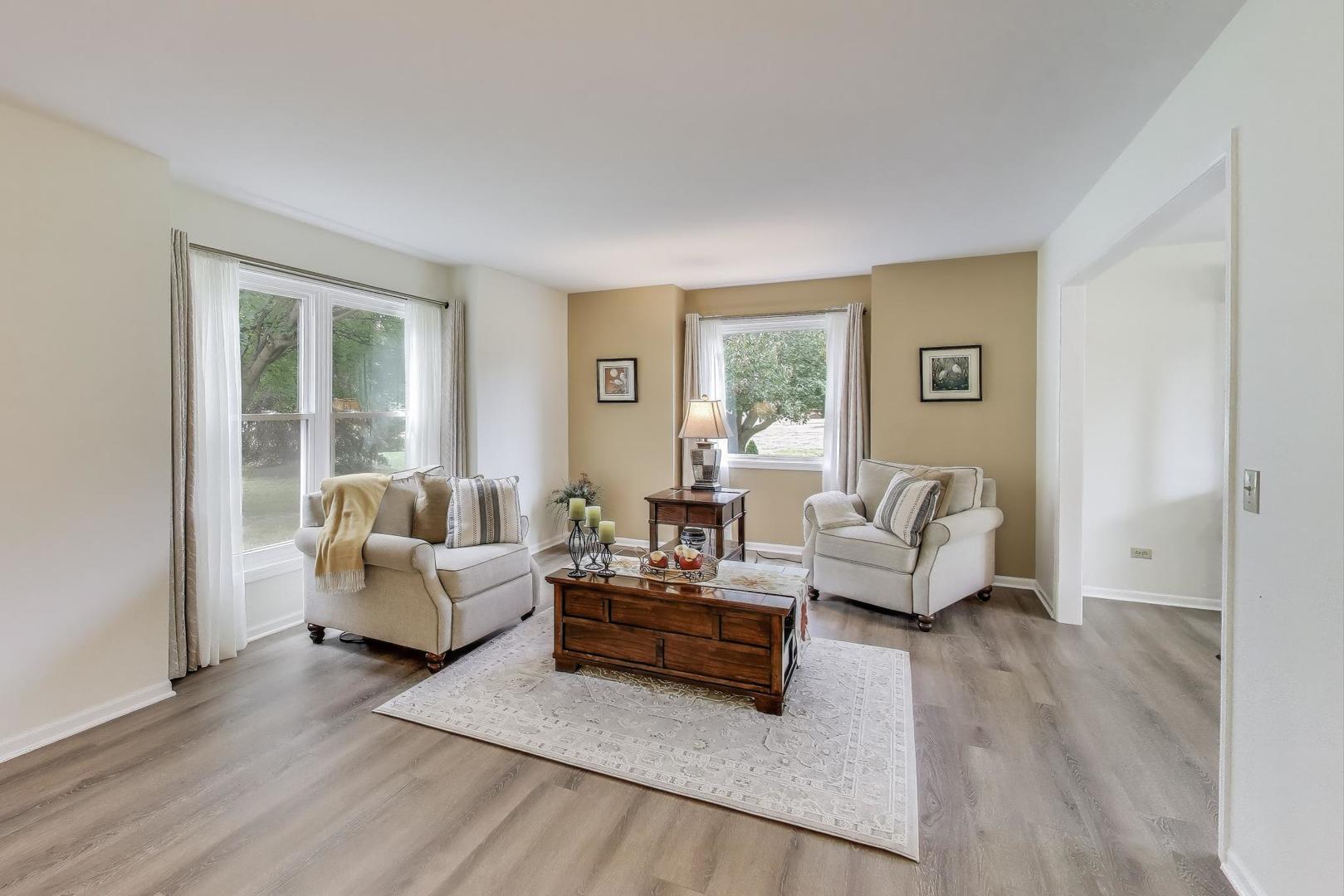 1710 Elm Street, Spring Grove, IL 60081