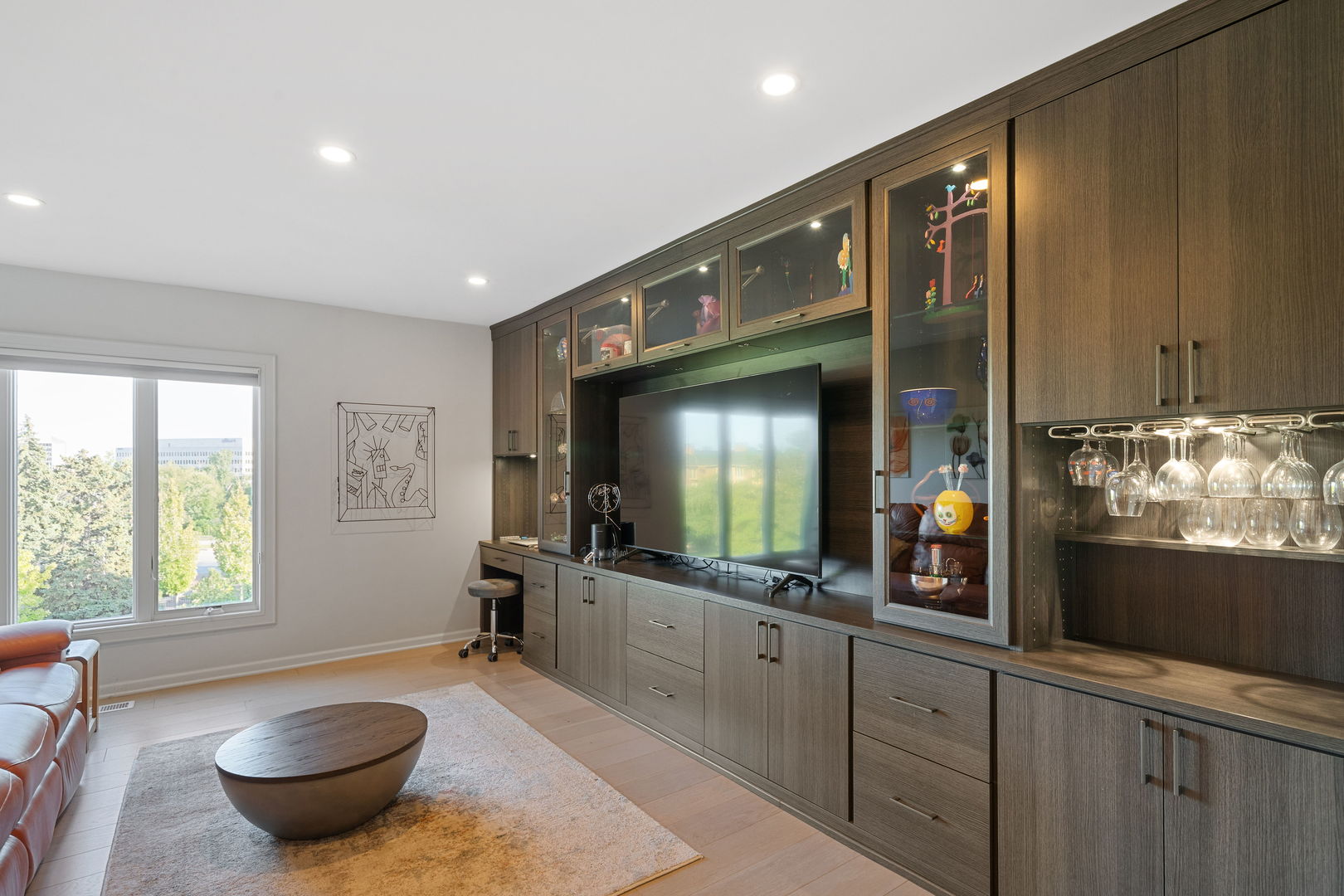 1 Oak Brook Club Drive #A301, Oak Brook, IL 60523