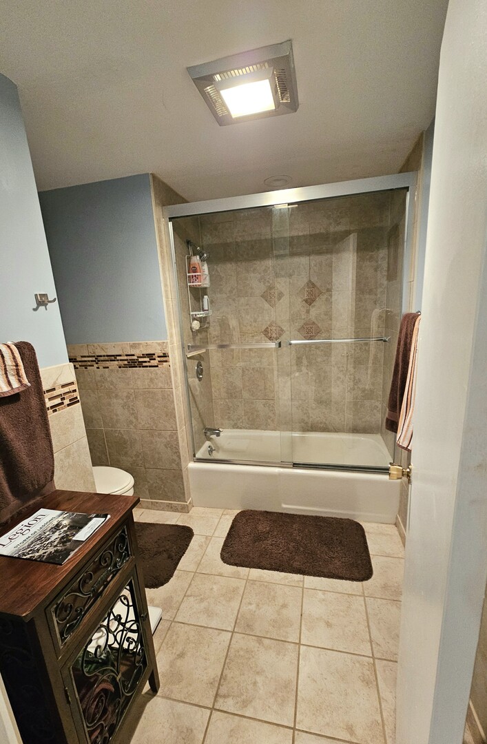 224 S Oak Park Avenue #1B, Oak Park, IL 60302