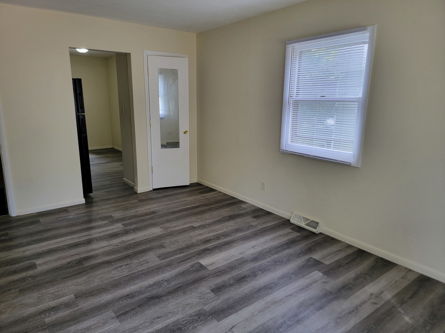 1606 Indiana Street, Bloomington, IL 61701