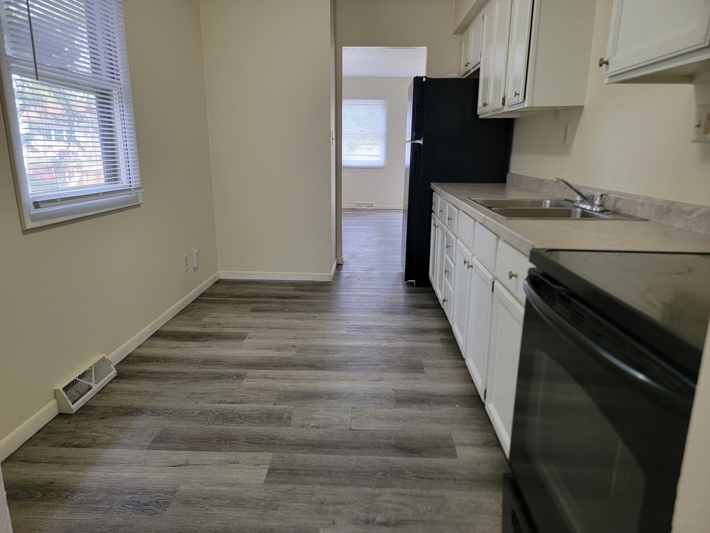 1606 Indiana Street, Bloomington, IL 61701