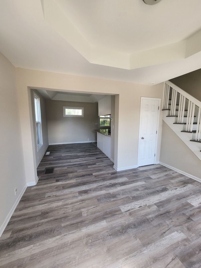 450 Center Avenue #W, Aurora, IL 60505