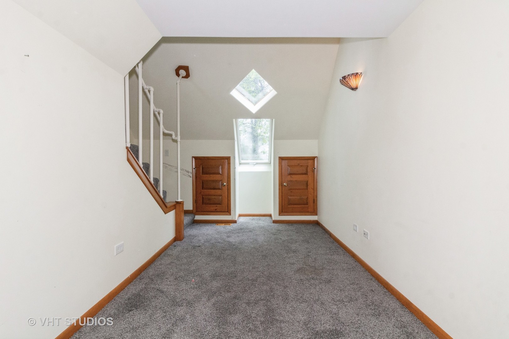 300 N River Road, Naperville, IL 60540