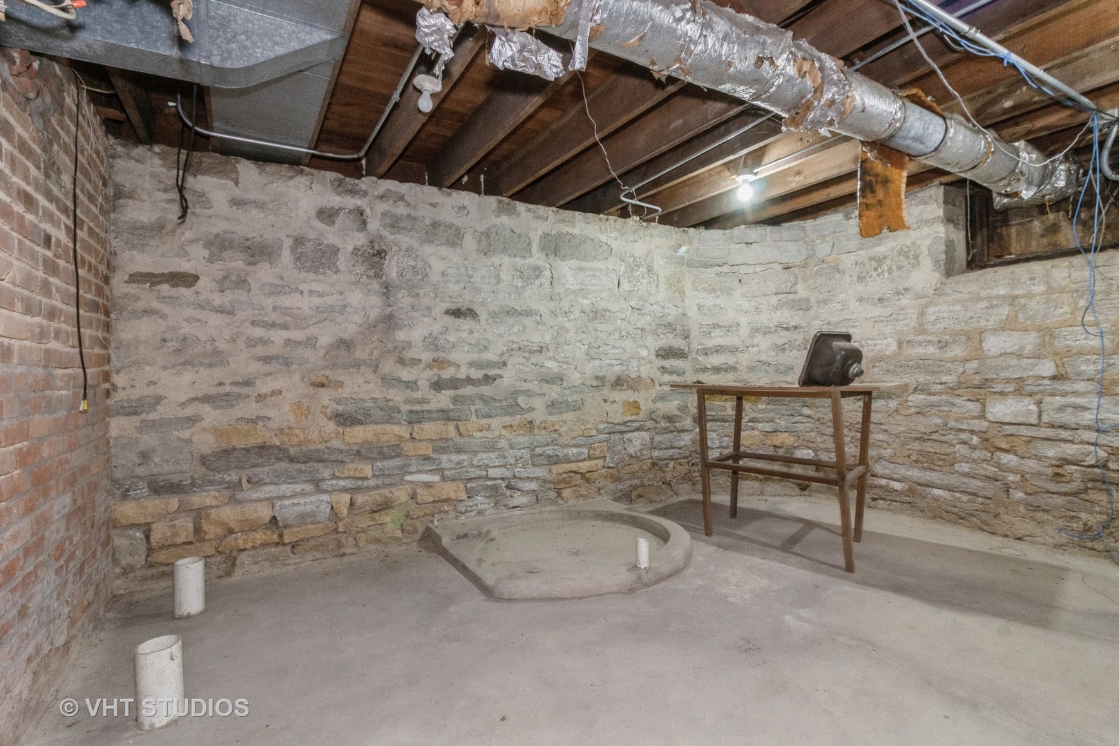 300 N River Road, Naperville, IL 60540
