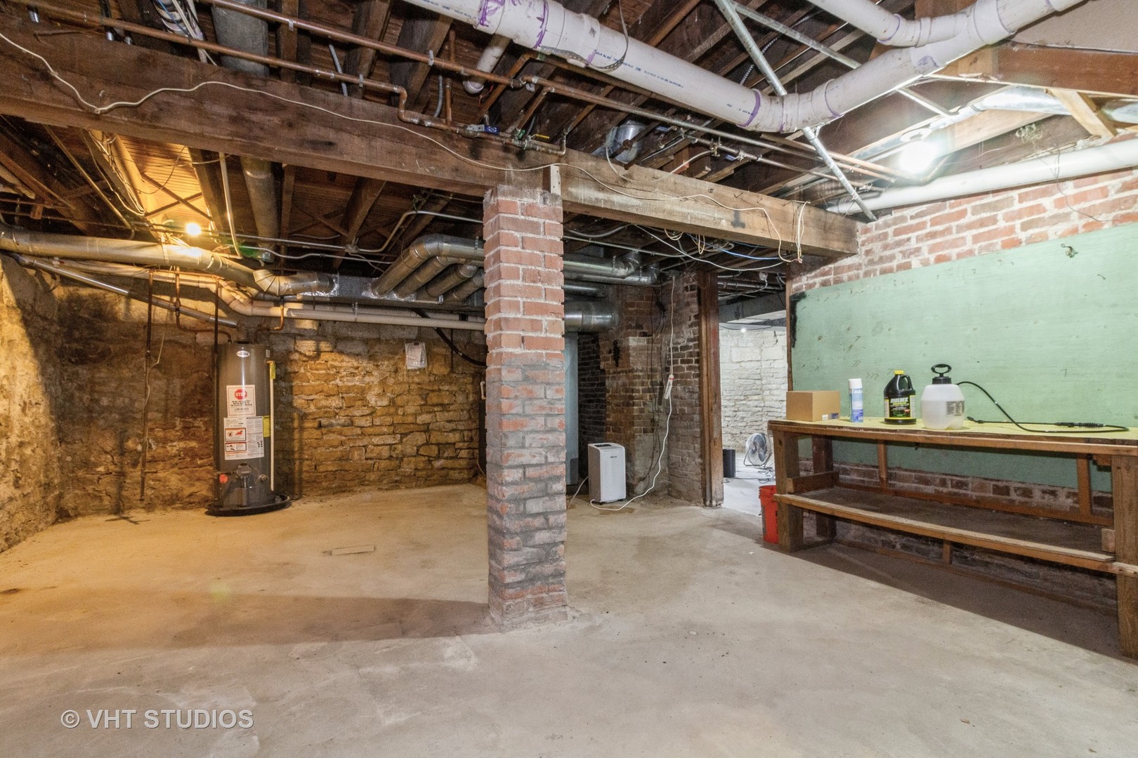 300 N River Road, Naperville, IL 60540