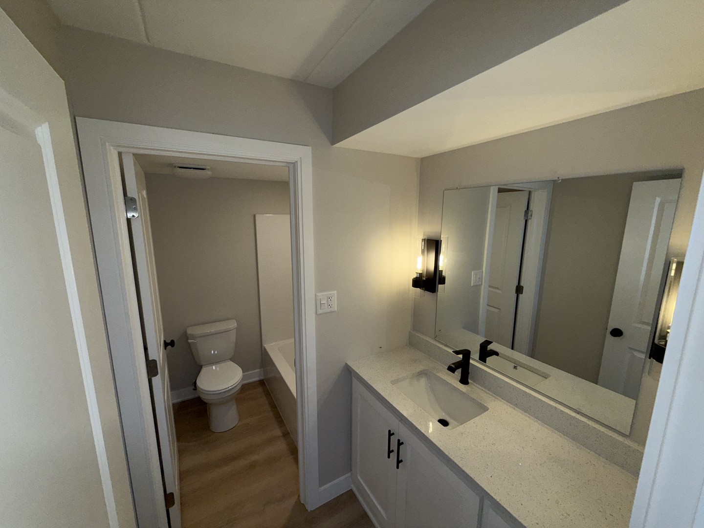 18204 Exchange Avenue #1, Lansing, IL 60438