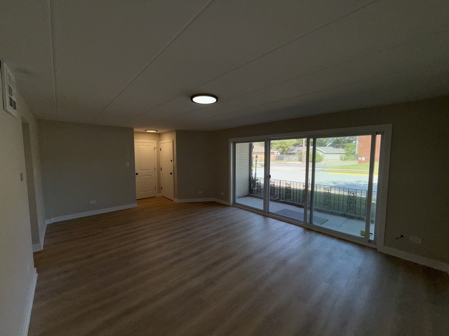18204 Exchange Avenue #1, Lansing, IL 60438