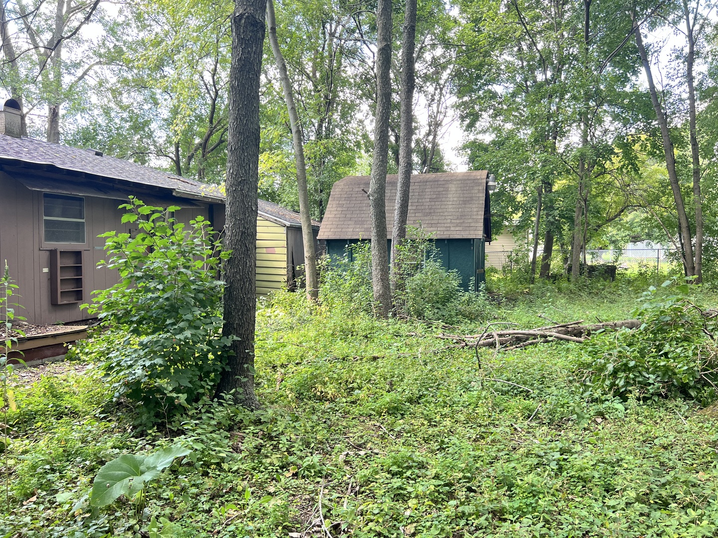 617 E FAIRVIEW Drive, DeKalb, IL 60115