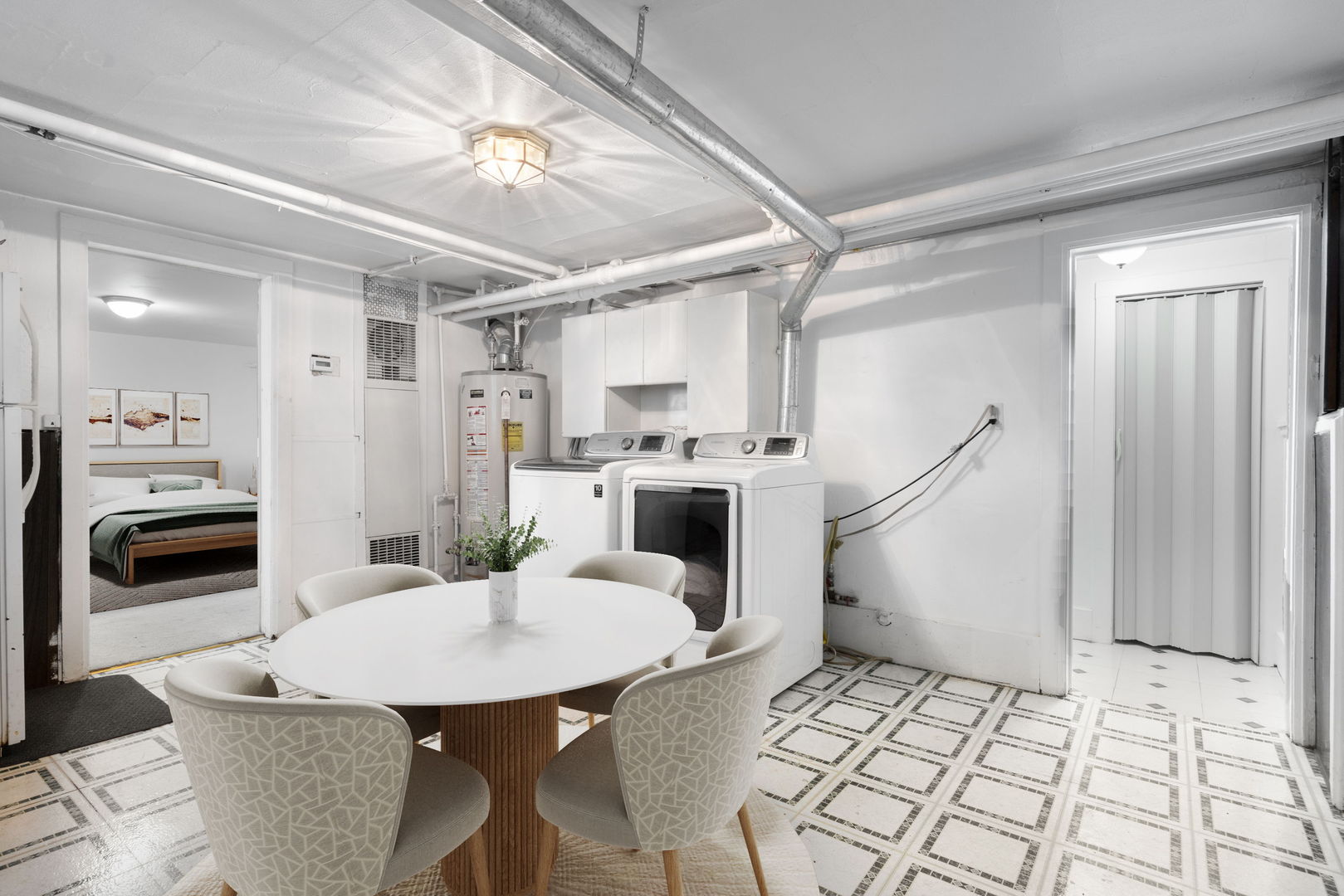 706 S Oak Park Avenue, Oak Park, IL 60304