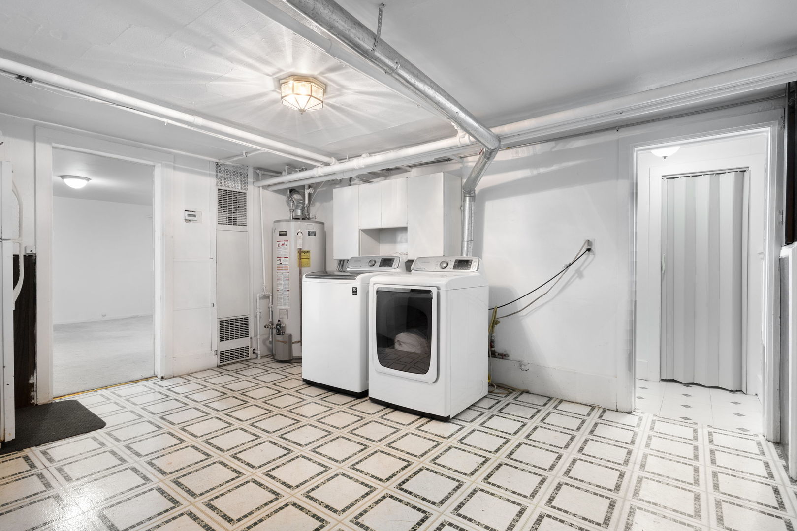 706 S Oak Park Avenue, Oak Park, IL 60304